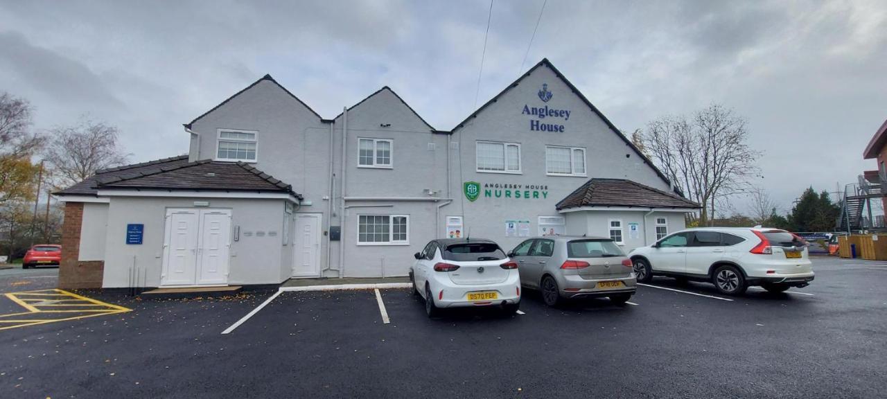 The Paget Suite Great Wyrley 외부 사진